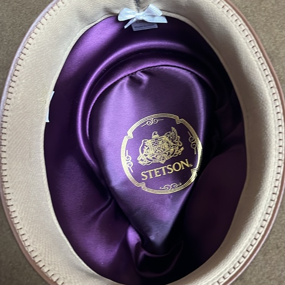 Stetson Olive Felt Hat with Dual-Tone Band - Picture 10 of 14